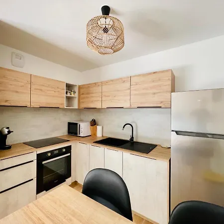 T2 Grand Standing Neuf - Centre Et Plages - 4 Personnes - Parking Prive * Ajaccio (Corsica)