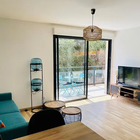 Apartment Ajaccio T2 Grand Standing Neuf - Centre Et Plages - 4 Personnes - Parking Prive *